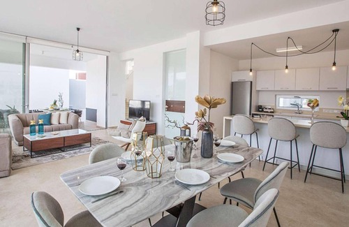 Protaras Villa | Lovely villa perfect for families, great location