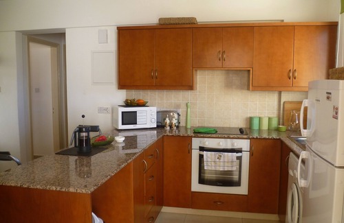Peyia Town Apartment | Luxury 1 bedroom apartment with Large private balcony, free Wi-Fi & 2 pool