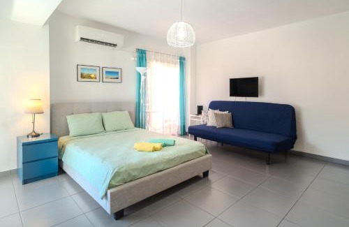 Larnaca Apartment | Mackenzie Blu Beach Studio