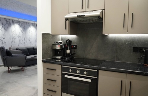 Skala Apartment | Mackenzie boutique apartment with pool