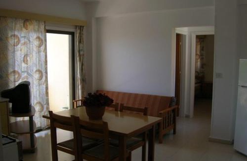Pervolia Apartment | Marios Apartments