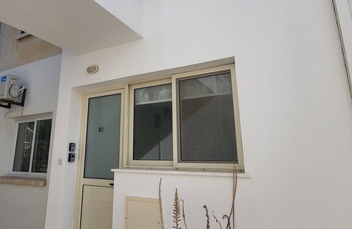Pervolia House | Mattis Seafront Beachhouse