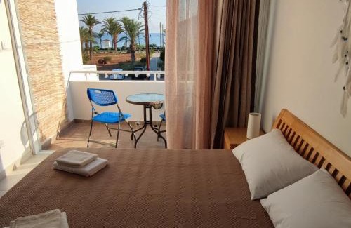 Latsi Apartment | Mediterranean Seaside Authentic Beach House
