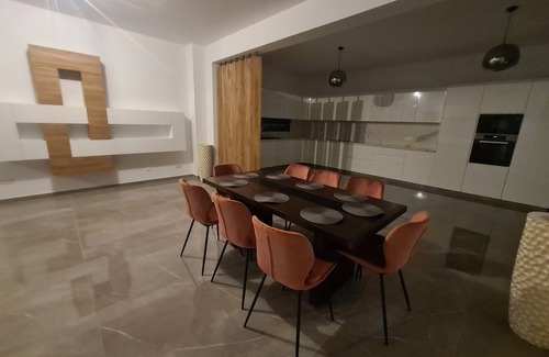 Polis Villa | Modern Luxury Villa near Lachi