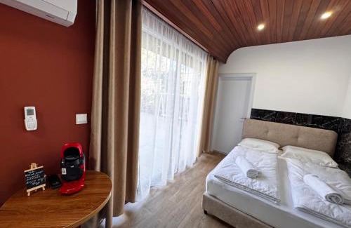 Limassol Apartment | Modern StudioNr3 Kitchen bathroom Terrace