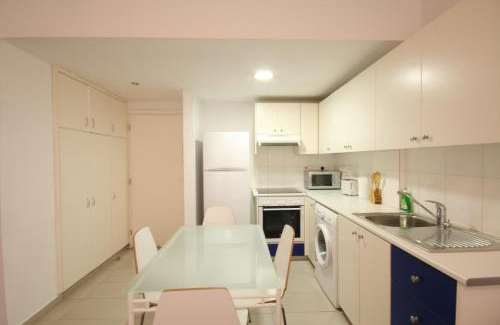 Ayia Napa Apartment | Napa Blue Apartment, XXL Pool,in Hearth of Ayia Napa