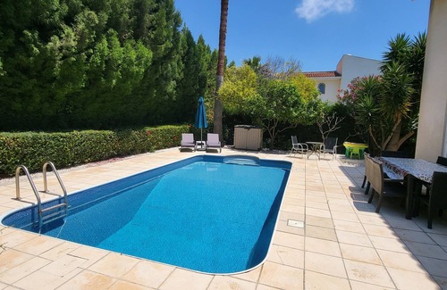 Peyia Town Villa | New Cyprus 3bdr Villa Private Pool&Garden by Sea