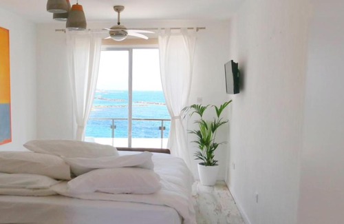 Paphos Apartment | NomaSuites - Sea Studio