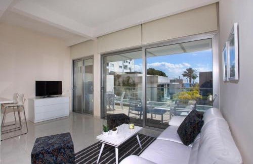 Potamos tis Germasogeias Apartment | Opera Exclusive Apts by TrulyCyprus