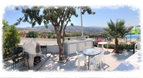 Peyia Town Apartment | Panoramic Holidays - Deluxe 6