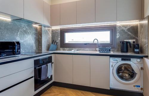 Meneou Apartment | Pantio Living Residence