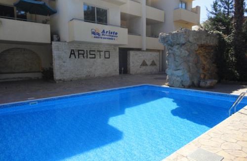 Universal House | Paphos Holiday Home