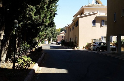 Paphos House | Paradise Gardens 4, WiFi Available, ASK FOR COUPLES RATES