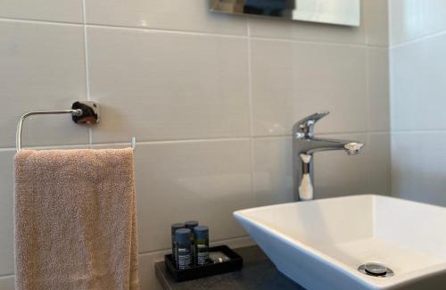 Larnaca Apartment | Phaedrus Living: City Center Cozy Flat Demetra 102