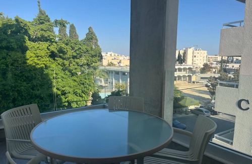 Larnaca Apartment | Phaedrus Living Coral Suites Horizon