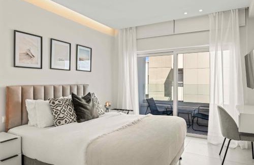 Historical Center Apartment | Phaedrus Living: Limassol Seaside Residences 04