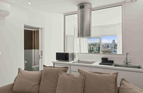 Historical Center Apartment | Phaedrus Living Limassol Seaside Residences 06