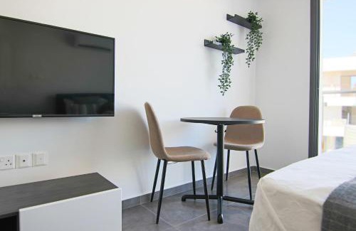 Paphos Apartment | Phaedrus Living: Seaside Luxury Flat Athina 116