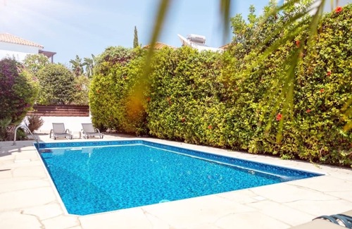 Peyia Town Villa | Private Villa with own pool 5 minutes drive to Coral Bay with 2 Sandy beaches