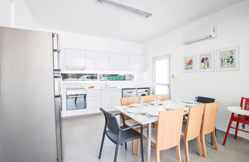 Protaras Villa | Protaras Greco Villa CCV2 - a villa that sleeps 10 guests in 5 bedrooms