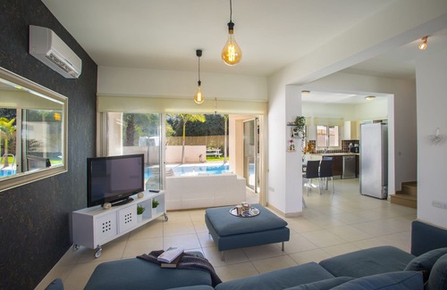 Pernera Villa | Protaras Villa Michelle 10