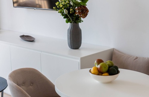 Historical Center Apartment | Sanders Armonta - Chic Studio w/ Balcony