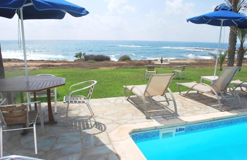 Kissonerga Villa | Sea Front Villa With Private Heated Pool, Quiet area Paphos 322