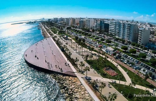 Historical Center Apartment | Sea View 2 Bedroom Apartment , City Centre Limassol