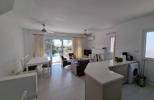 Pegeia Villa | Seaview 4 Bedroom villa with pool