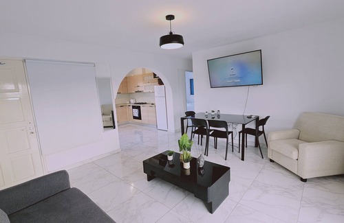 Oroklini Apartment | STAY Chrisoula Beach Garden