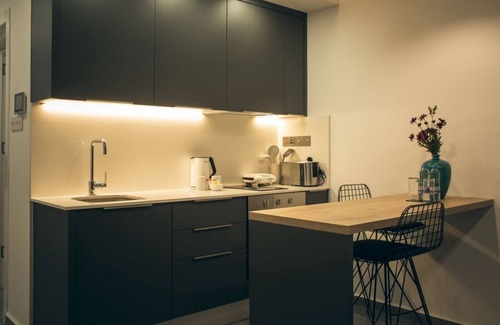 Trikomo Apartment | Studio Flat w Pool, Balcony, 5 to min Beach