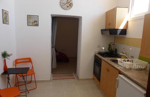 Peyia Town Apartment | Studio-Loft near Akamas