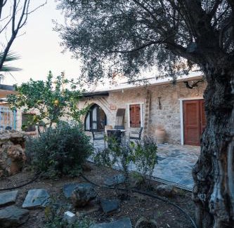 Mesa Chorio House | Traditional Stone House - Where Tradition Meets Comfort