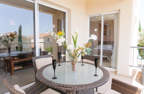 Peyia Town Apartment | Two bedroom sea view apartment