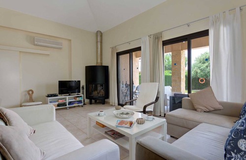 Latsi Villa | Villa ∙ 2 bedrooms ∙ 5 guests