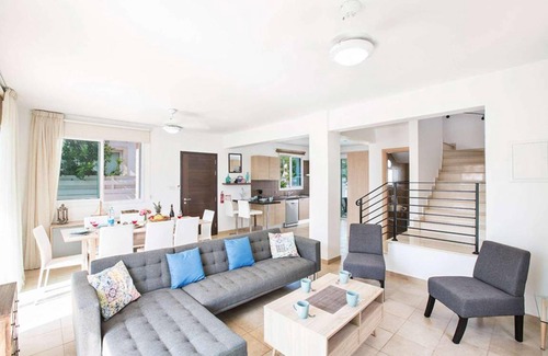 Pernera Villa | Villa ∙ 3 bedrooms ∙ 6 guests