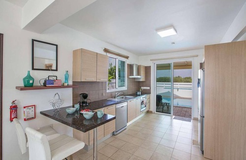 Pernera Villa | Villa ∙ 3 bedrooms ∙ 6 guests