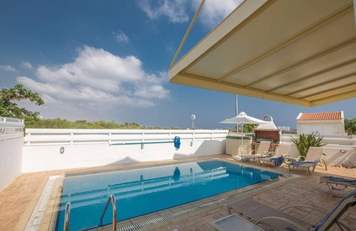 Pernera Villa | Villa ∙ 3 bedrooms ∙ 6 guests