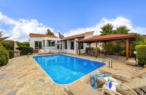 Latchi Villa | Villa ∙ 3 bedrooms ∙ 6 guests