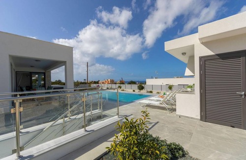 Paphos Villa | Villa ∙ 5 bedrooms ∙ 10 guests
