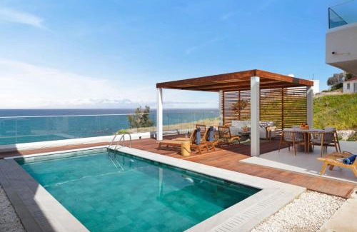 Pachyammos Villa | Villa Akroyiali - Seafront Serenity with Shared Pool