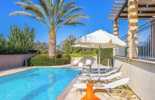 Polis Villa | Villa Ammodis - Four Bedroom Villa, Sleeps 8