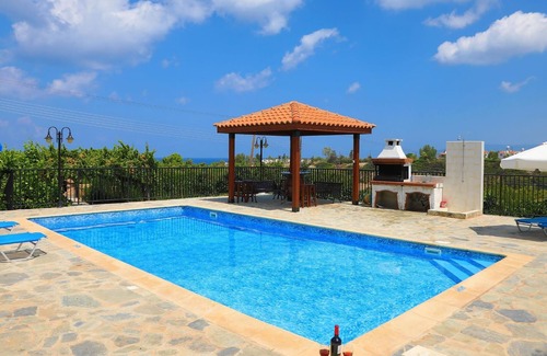 Latchi Villa | Villa Aphrodite Finiki