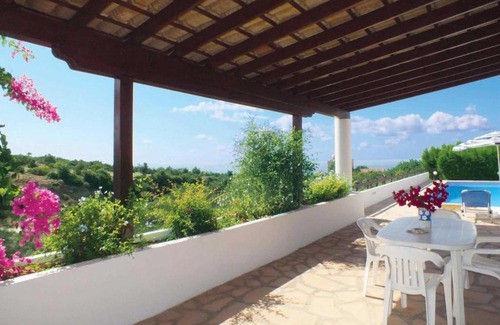 Pegeia Villa | Villa Athinea Coral Bay