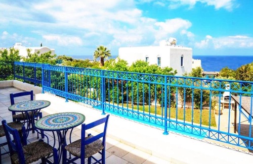 Agios Georgios Pegeias Villa | Villa Azzurro Holiday Villas