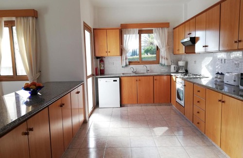 Pegeia Villa | Villa Briona