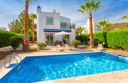 Latchi Villa | Villa Chrysanthemum