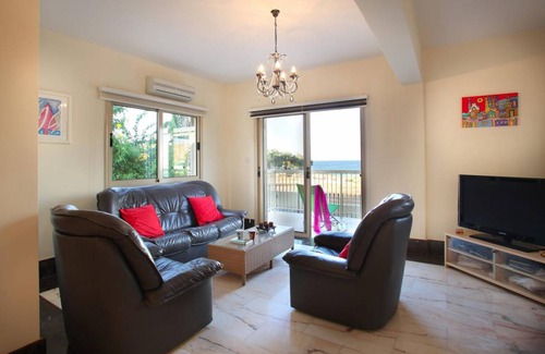 Pernera Villa | Villa Jasmine By The Sea