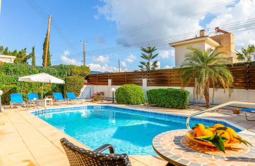 Pegeia Villa | Villa Kampos