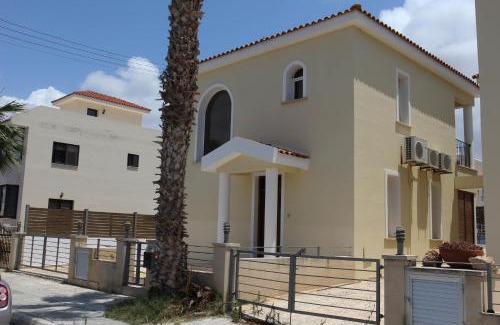 Universal Villa | Villa Marina